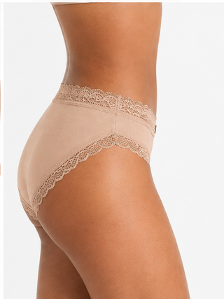 Organic Lace Mid-rise Brief